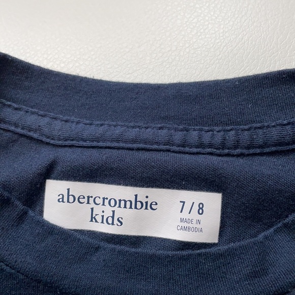 Boys navy blue Abercrombie kids T-shirt - Picture 2 of 4